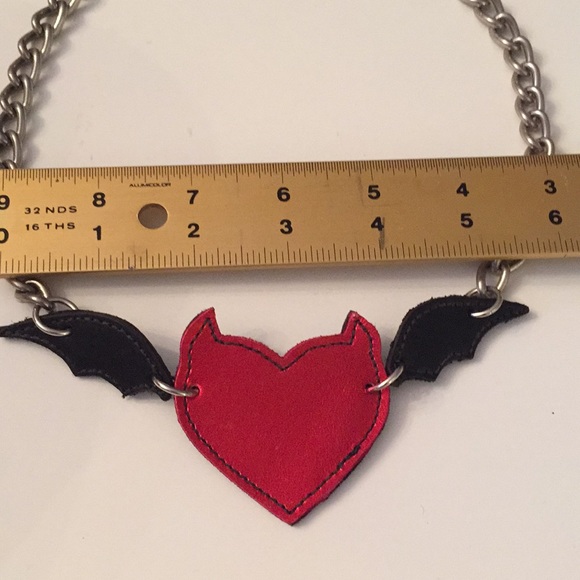 Heart with wings necklace Devil 👿 heart leather - Picture 8 of 8